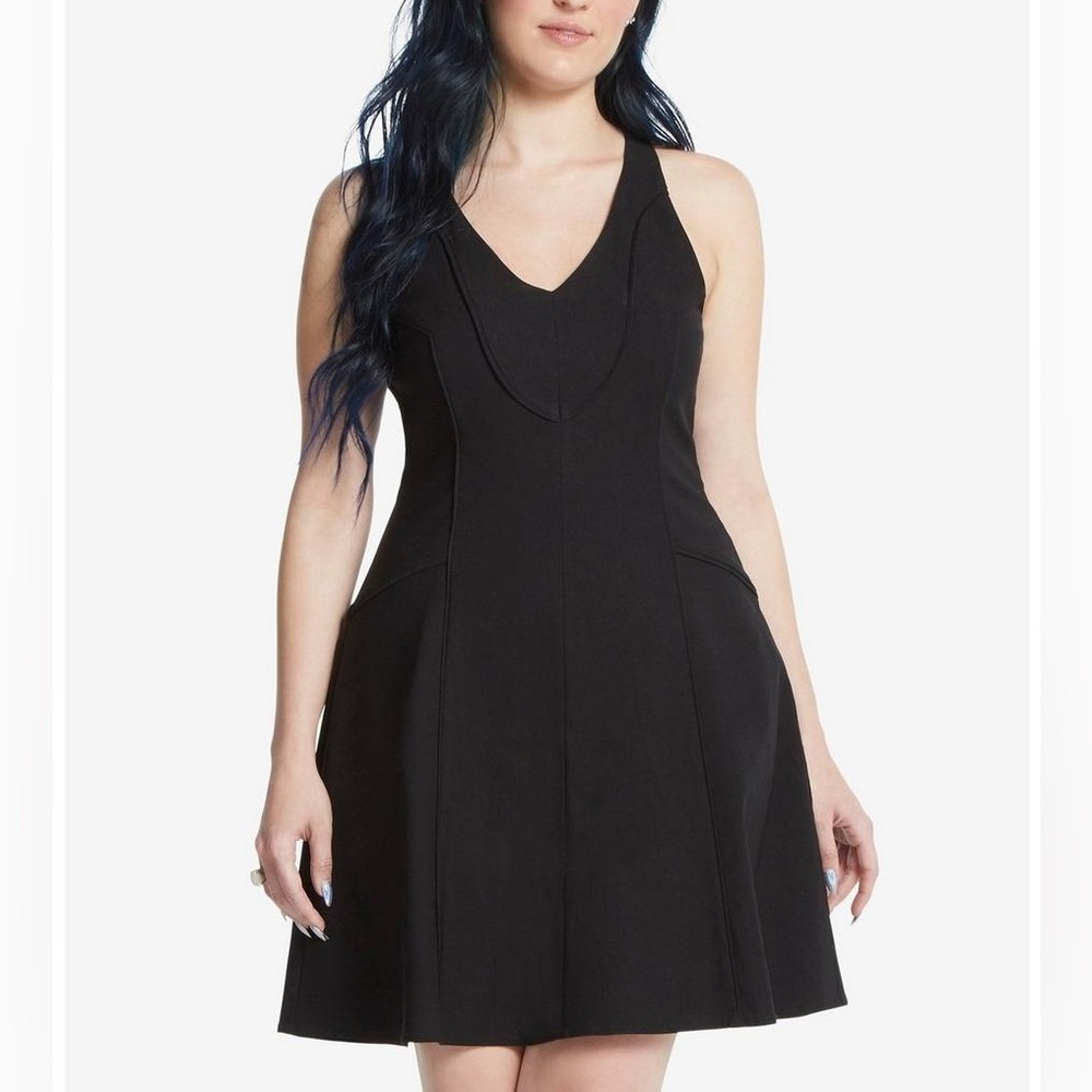 Her Universe Black Widow Cosplay Dress - 3X - FITS LIKE 1X